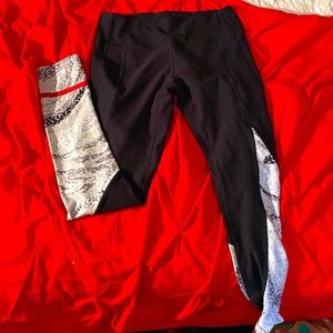 Black Leggings with bottom detail